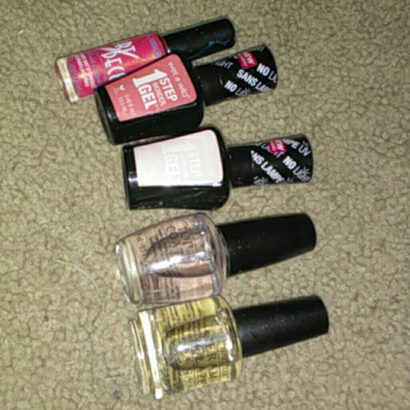 Beauty an clothes iteams - Picture 3 of 6